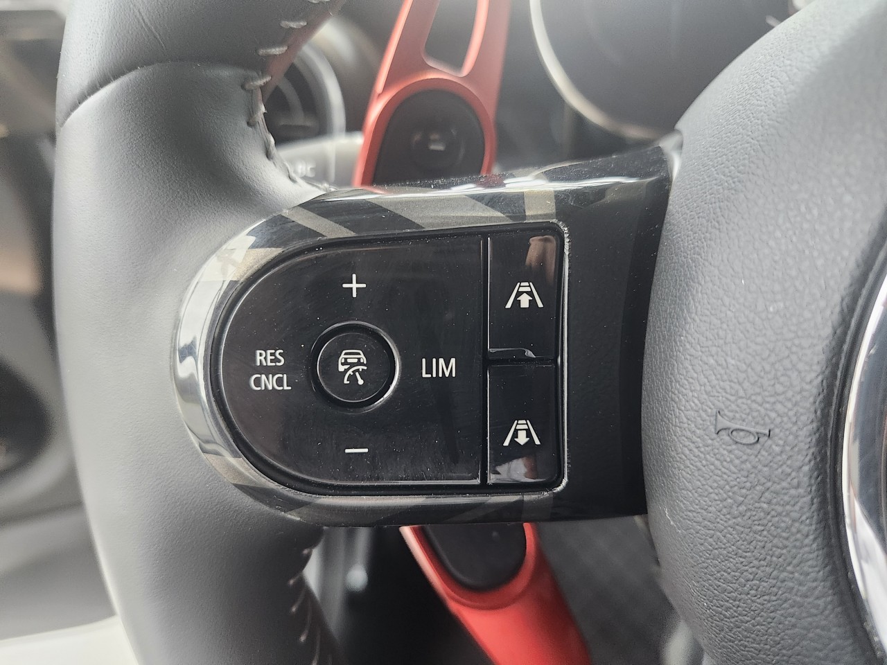 2024 Mini Cooper - Image 14