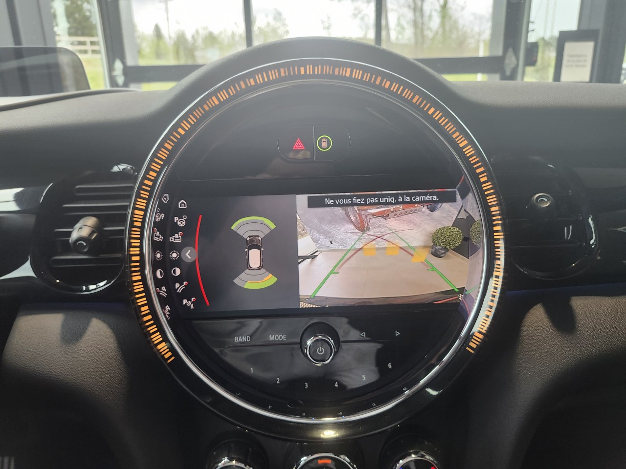 2024 Mini Cooper - Image 18