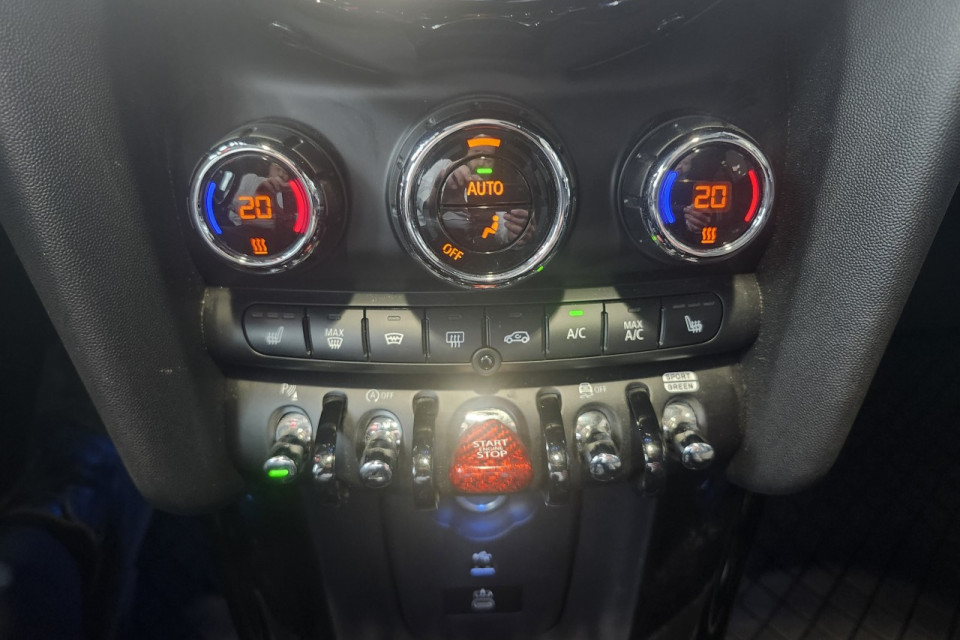 2024 Mini Cooper - Image 19