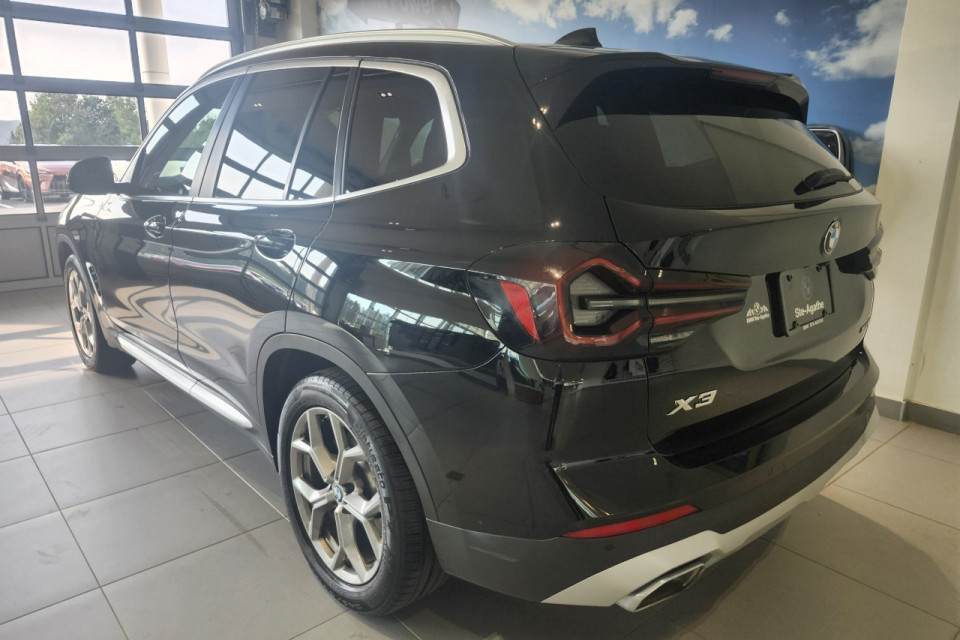 2023 BMW X3 - Image 4