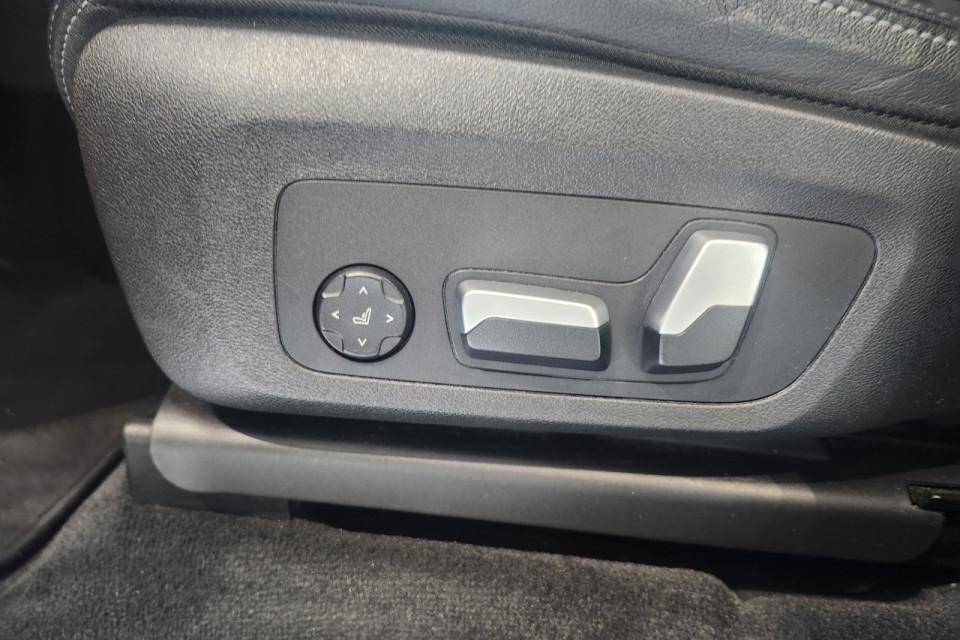 2023 BMW X3 - Image 13