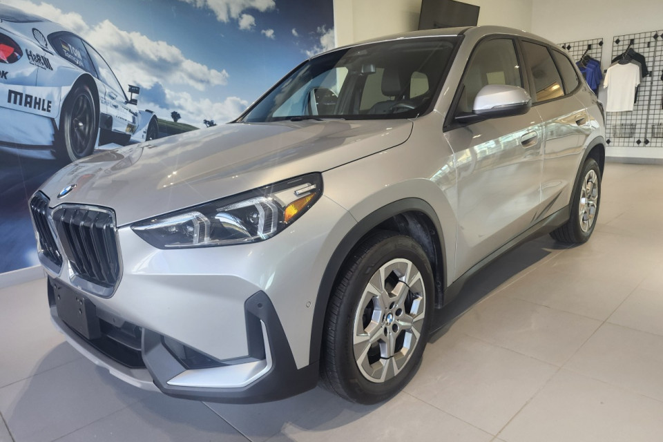 2024 BMW X1 - Image 1