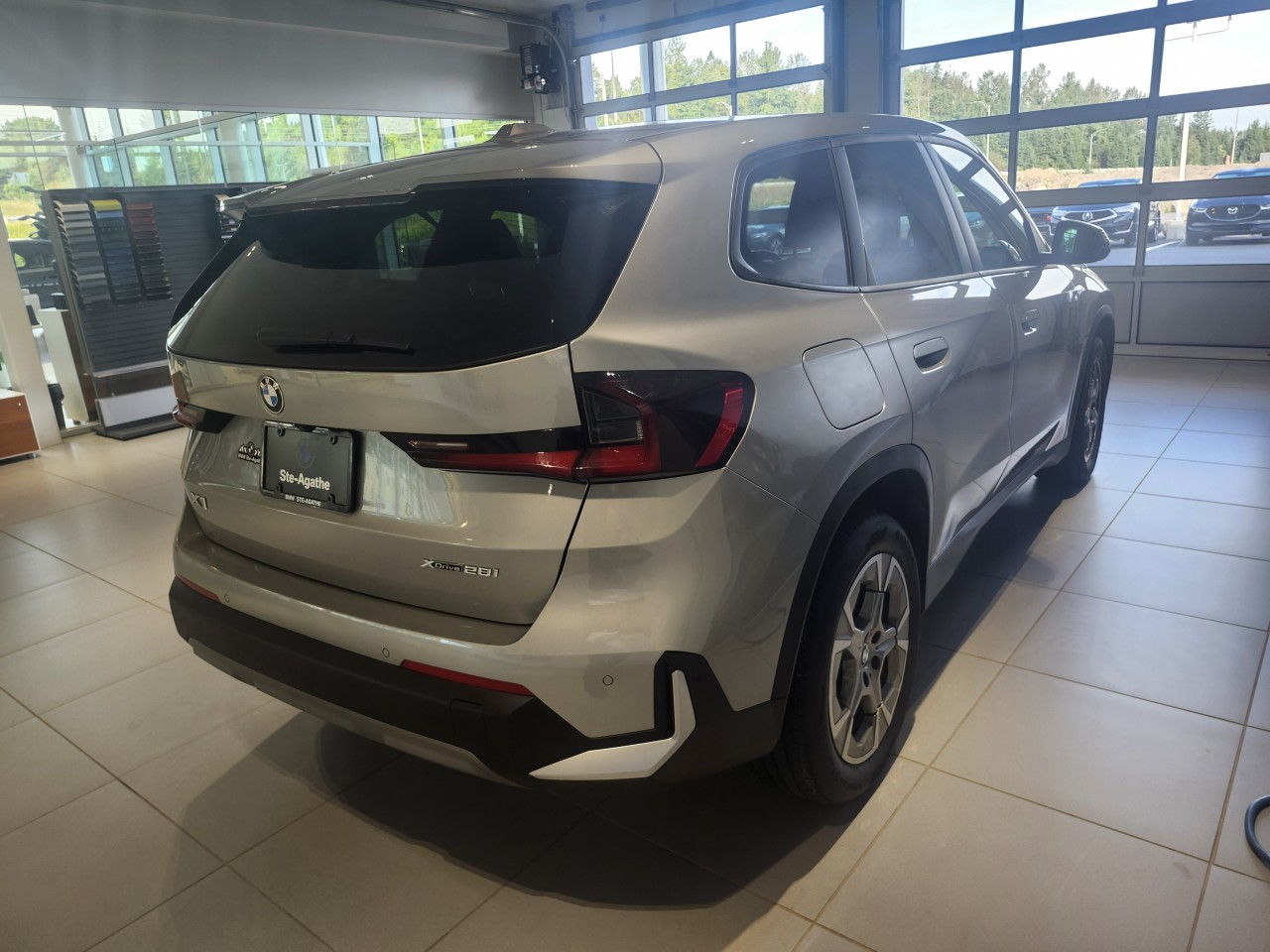 2024 BMW X1 - Image 8