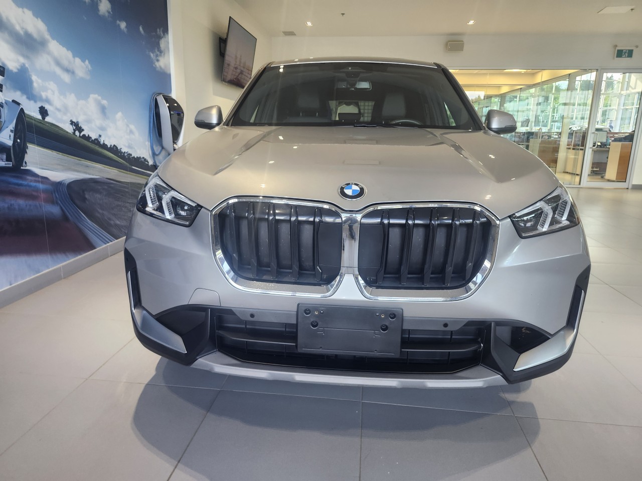 2024 BMW X1 - Image 9