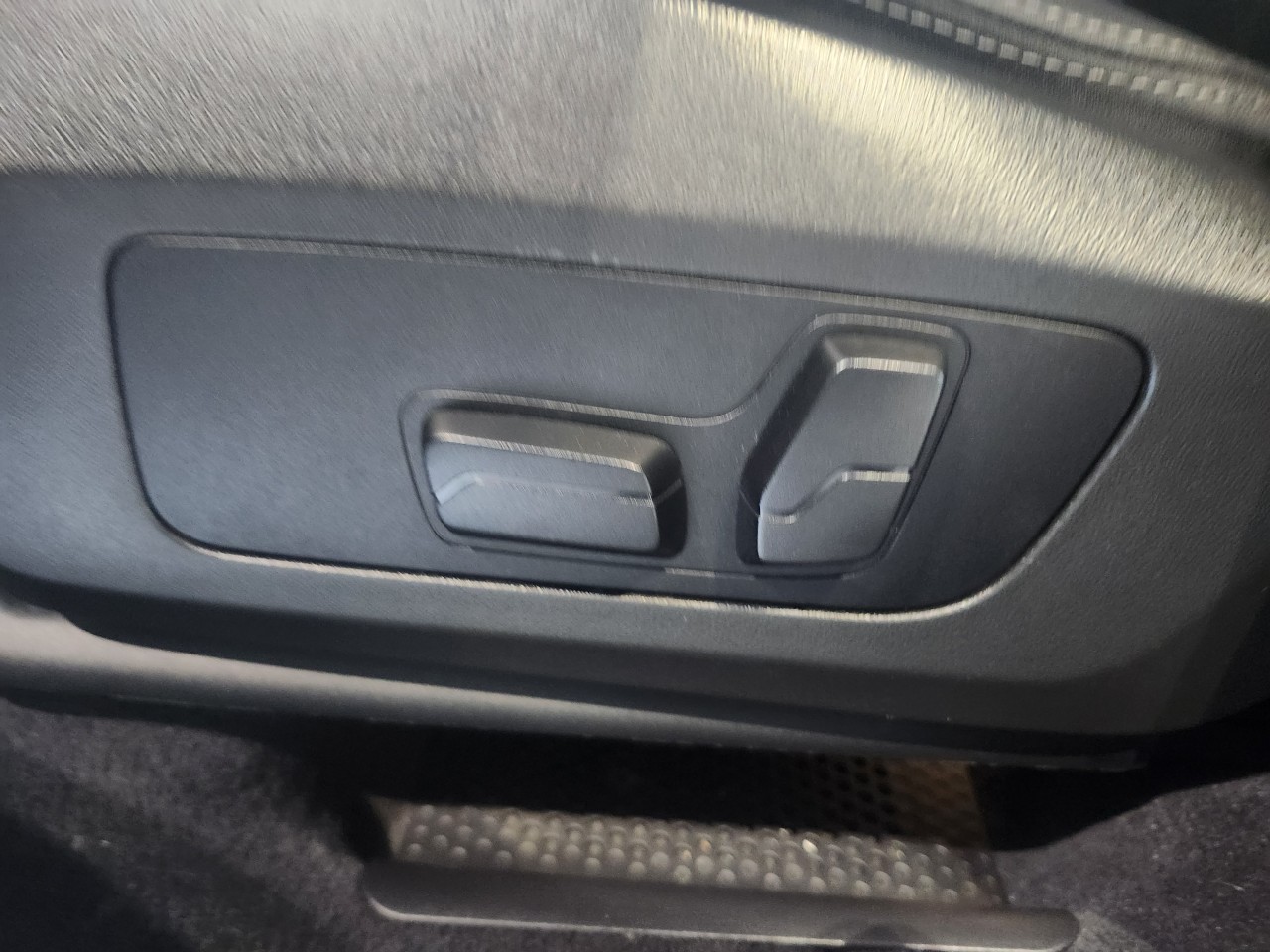 2024 BMW X1 - Image 12