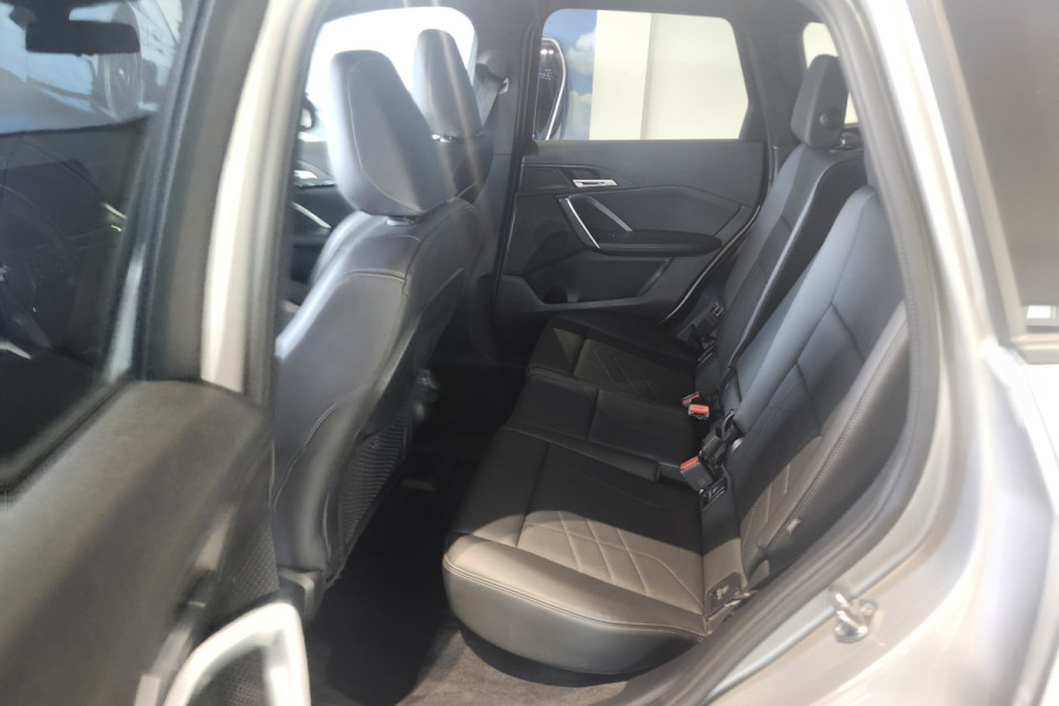 2024 BMW X1 - Image 11