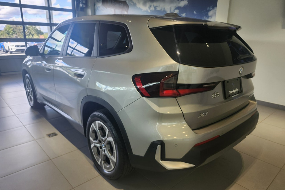 2024 BMW X1 - Image 4
