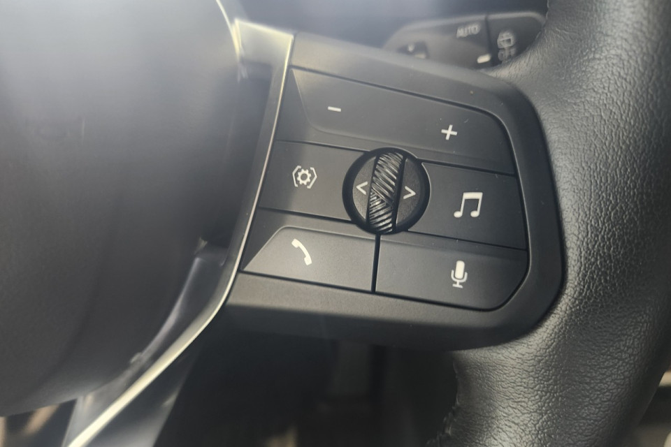 2024 BMW X1 - Image 16