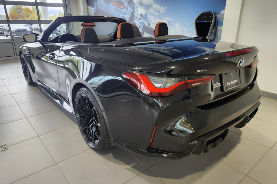 2023 BMW M4 - Image 3