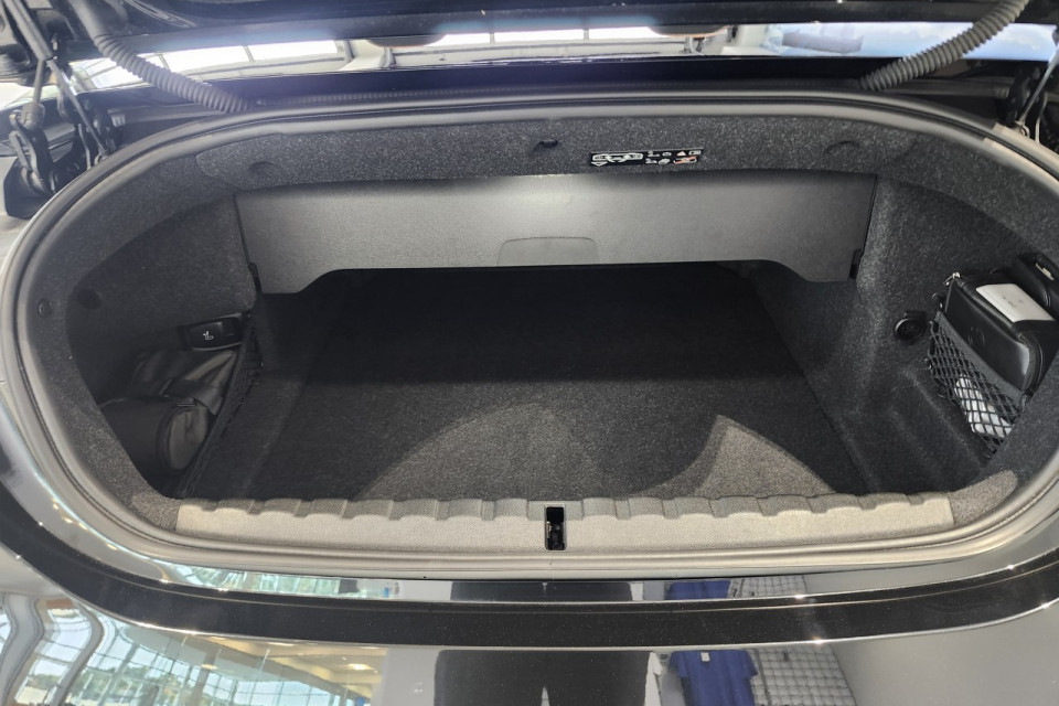 2023 BMW M4 - Image 6