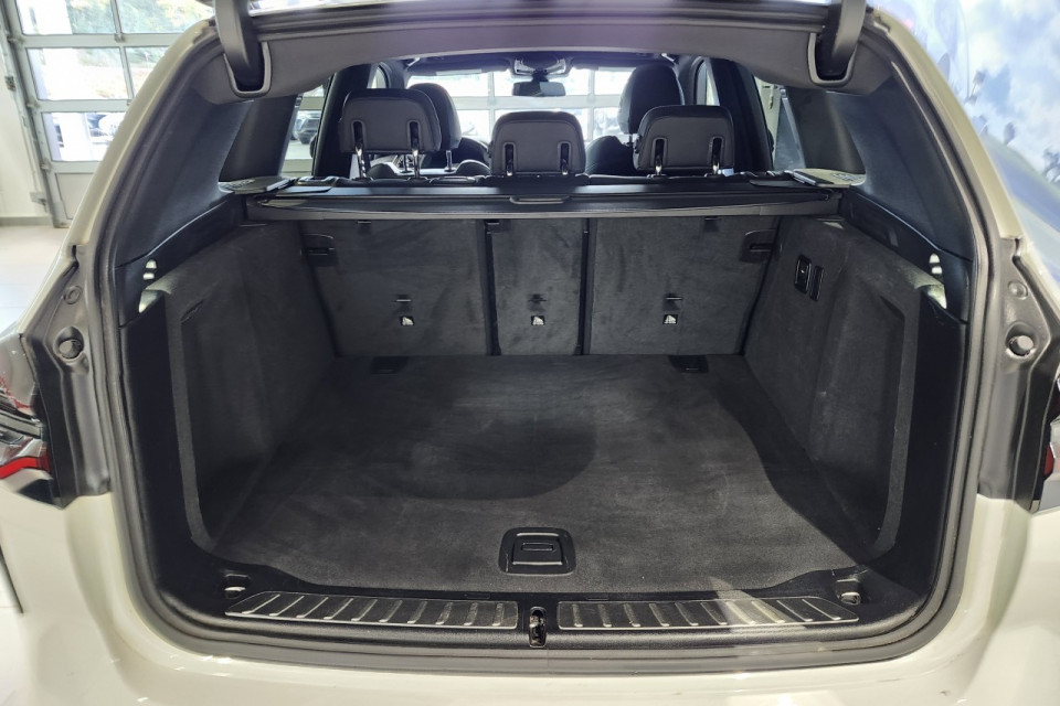 2023 BMW X3 - Image 6