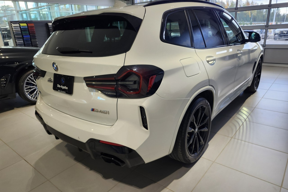 2023 BMW X3 - Image 8