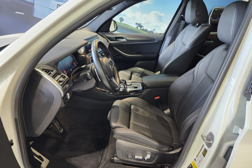 2023 BMW X3 - Image 12