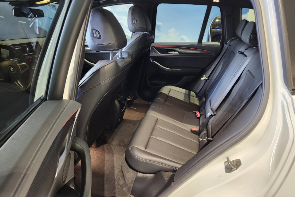 2023 BMW X3 - Image 14
