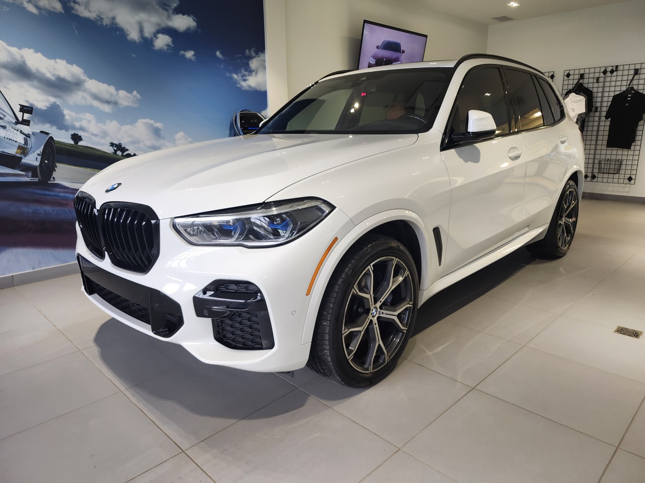 2022 BMW X5 - Image 1