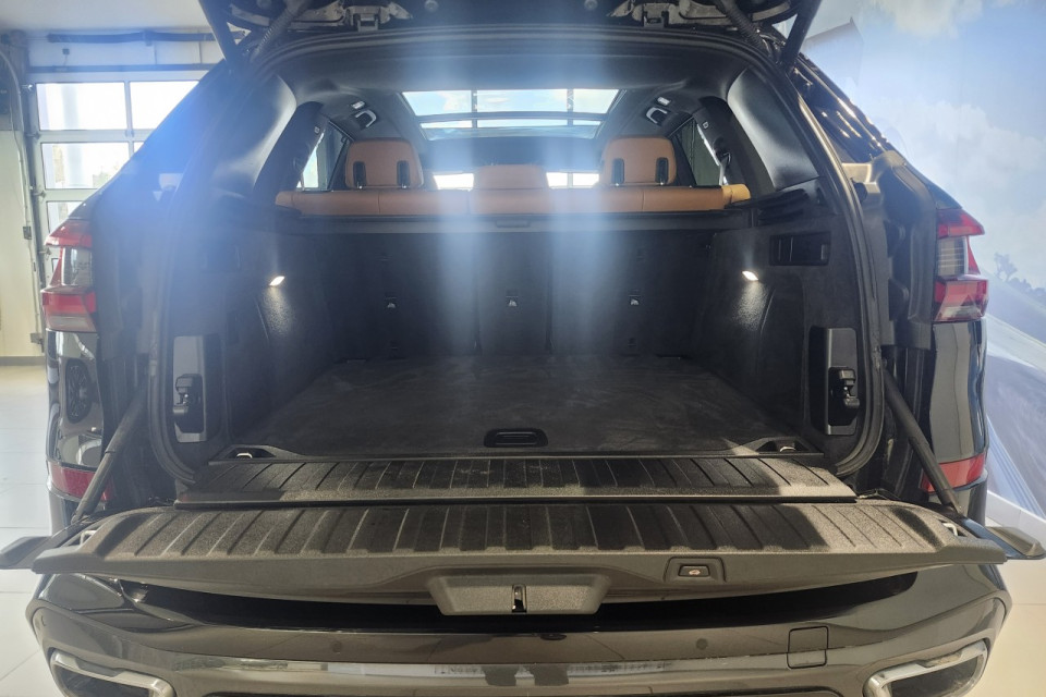 2022 BMW X5 - Image 7
