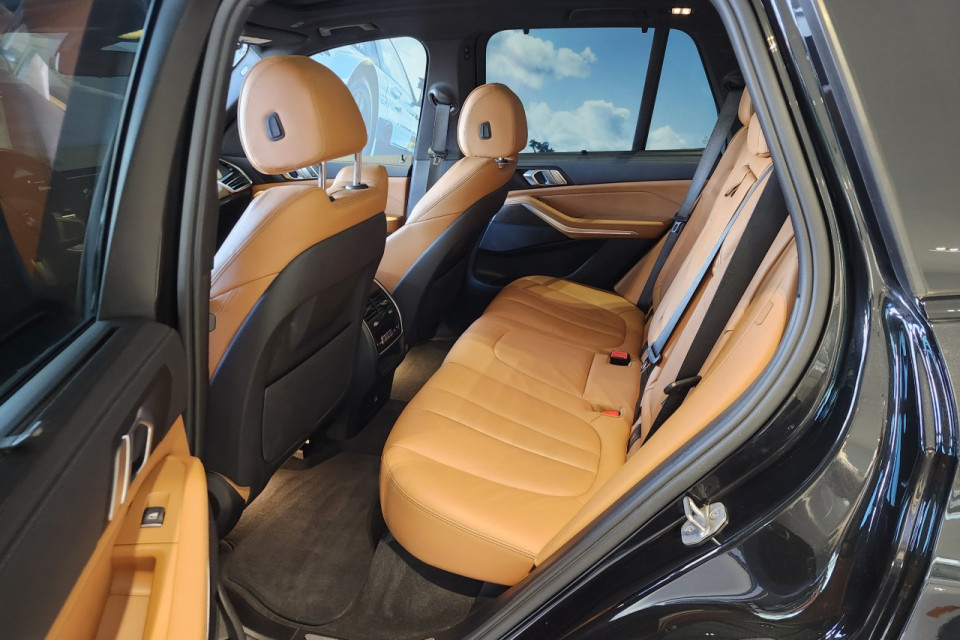 2022 BMW X5 - Image 14