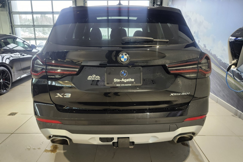 2023 BMW X3 - Image 5