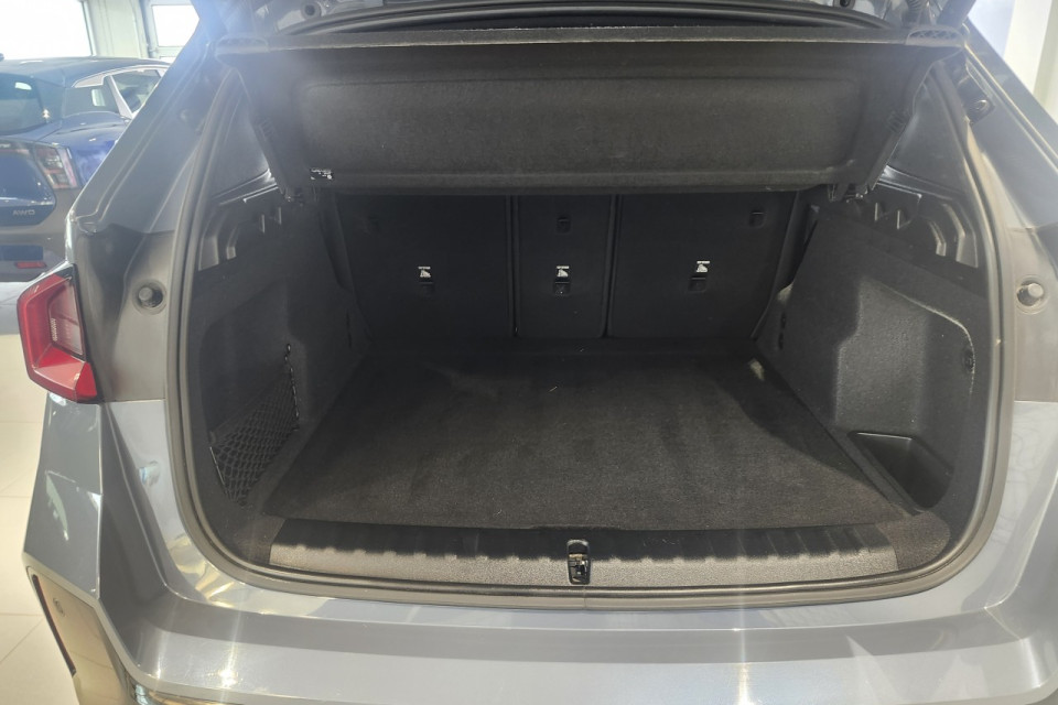 2023 BMW X1 - Image 6