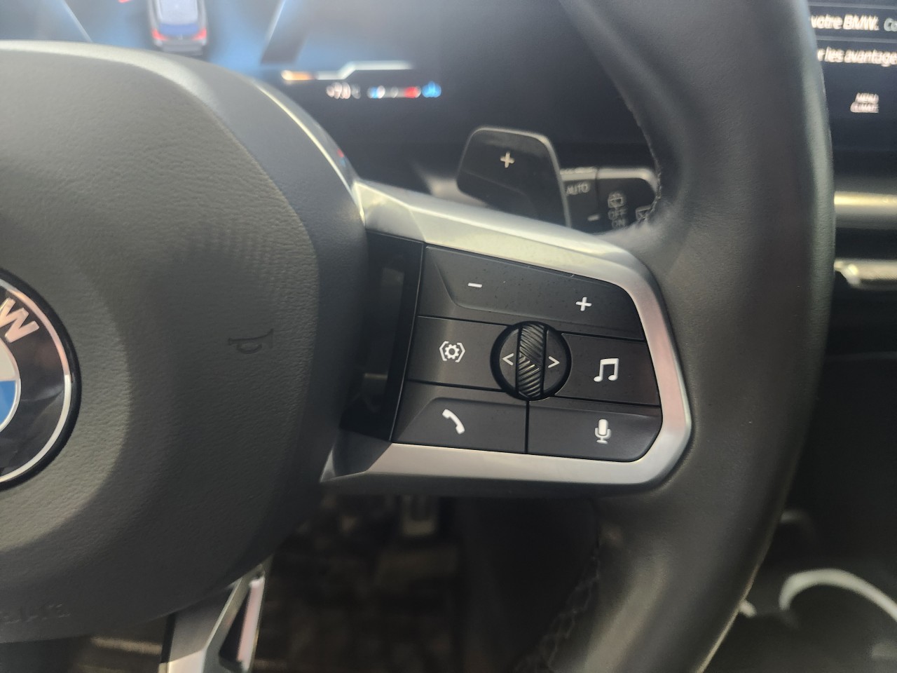 2023 BMW X1 - Image 17