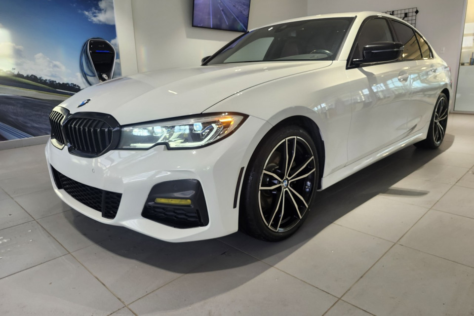2022 BMW 3 series - Image 1