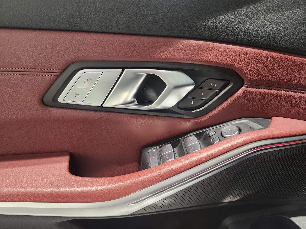 2022 BMW 3 series - Image 22