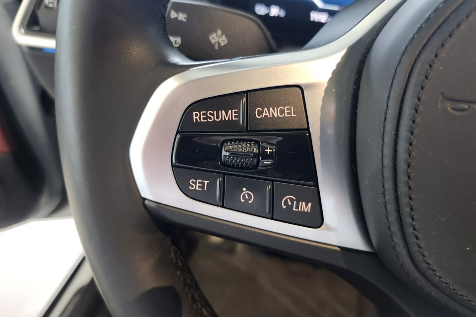 2024 BMW i4 - Image 16