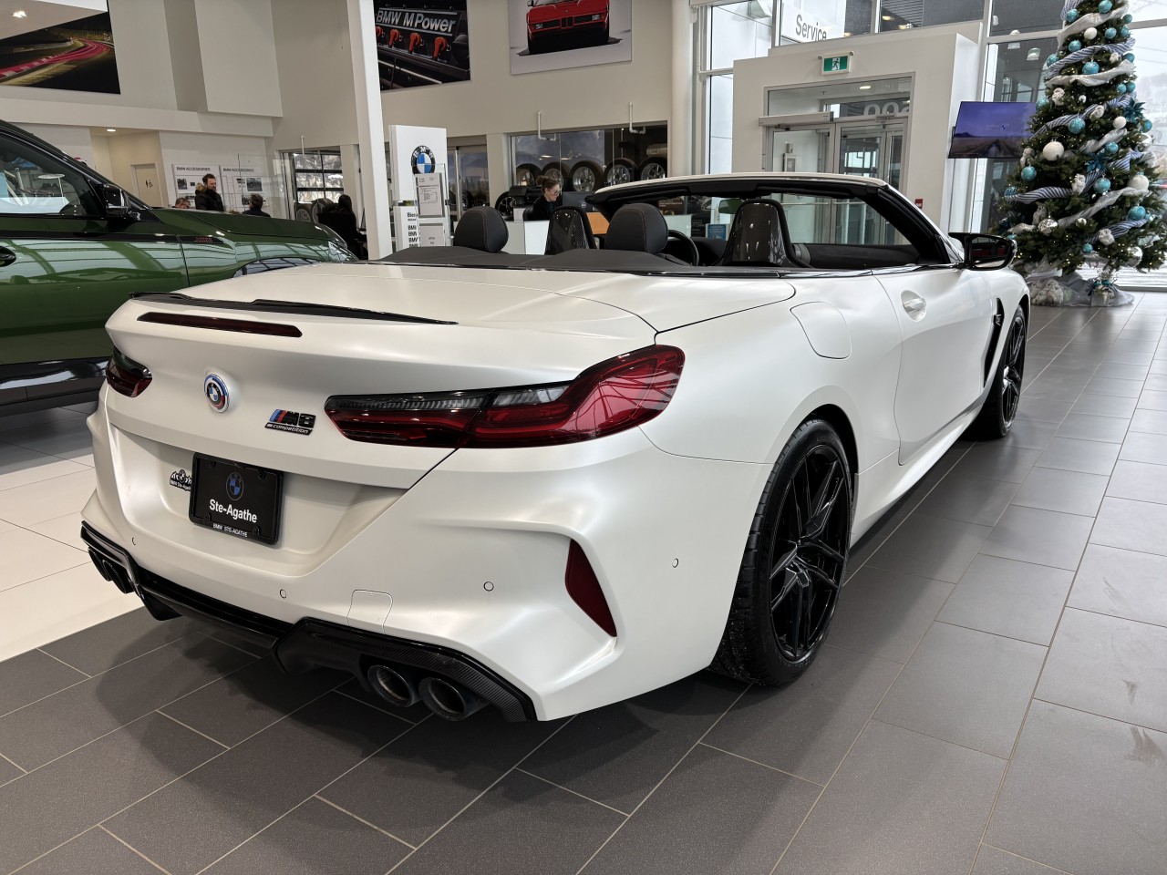 2023 BMW M8 - Image 8