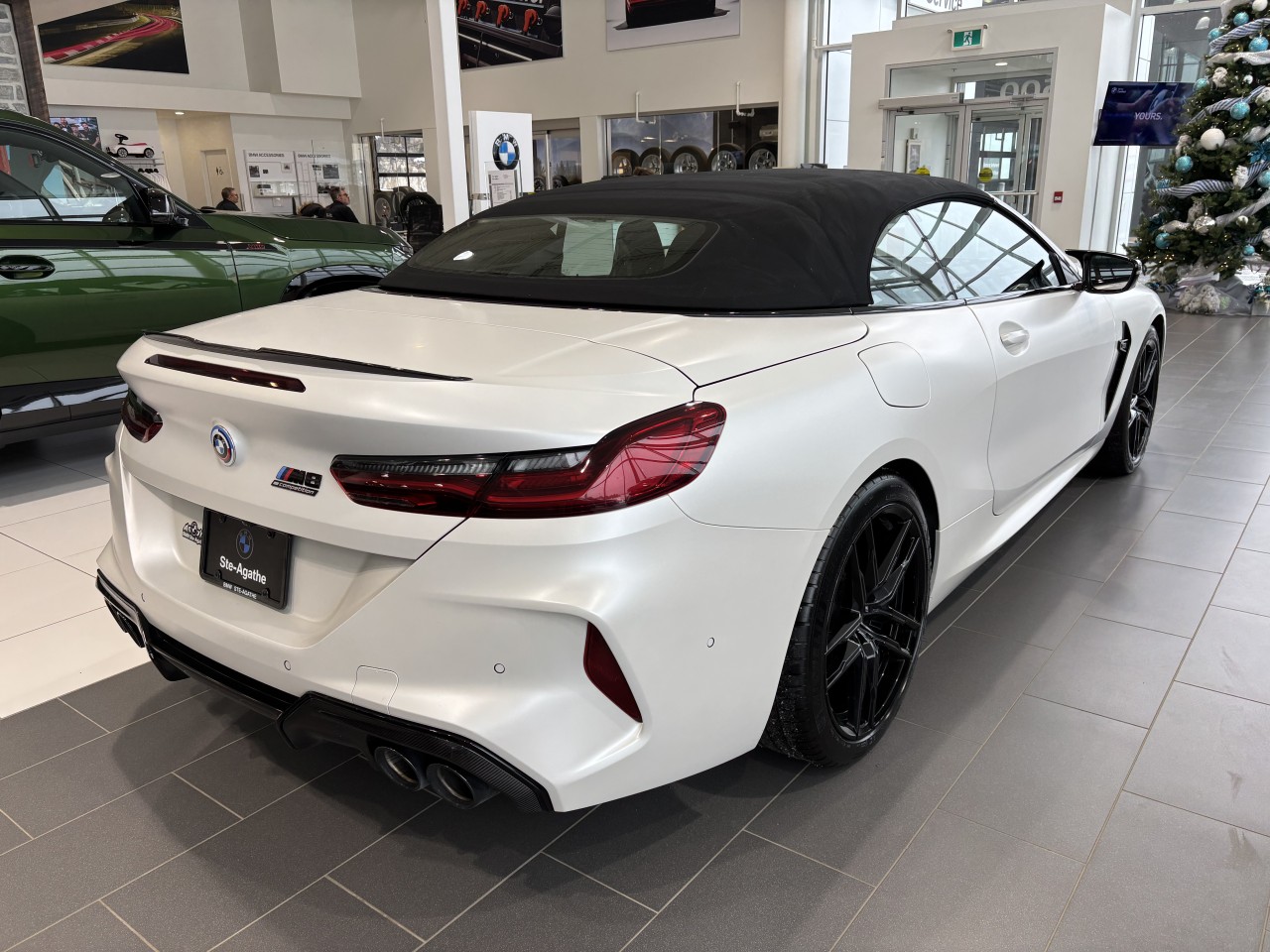 2023 BMW M8 - Image 12