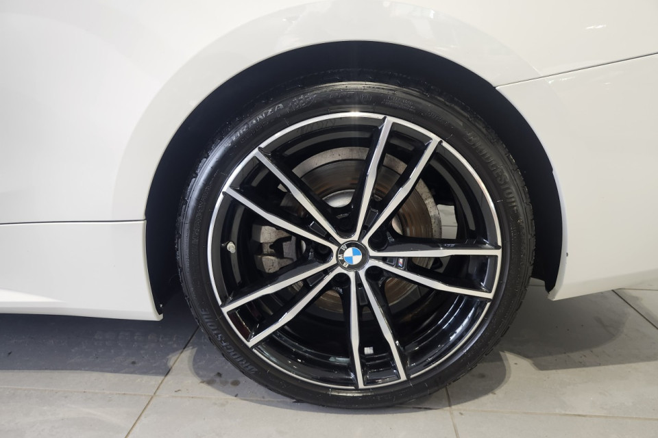 2022 BMW 4 series - Image 3