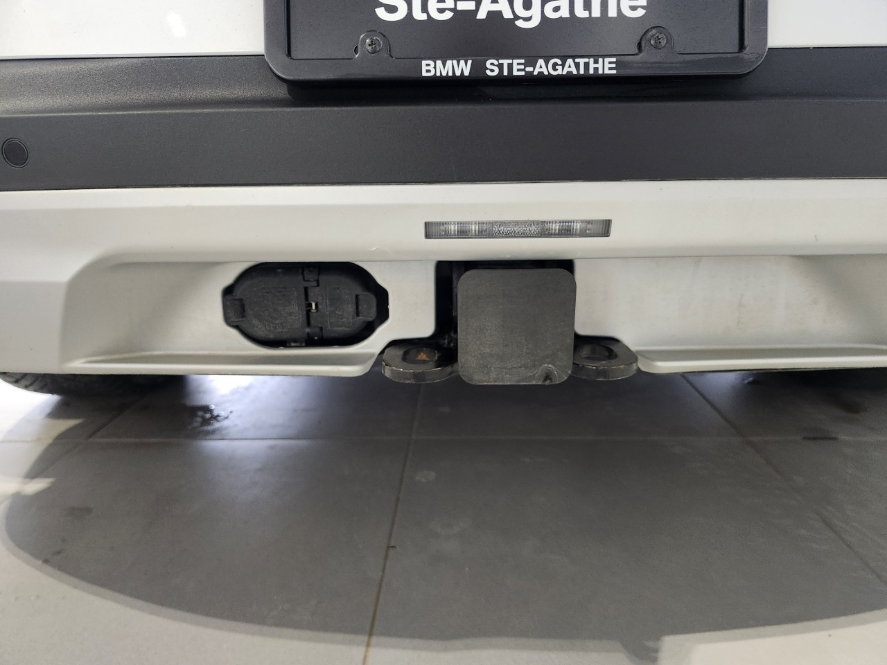 2025 BMW X3 - Image 8