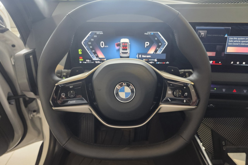 2025 BMW X3 - Image 15
