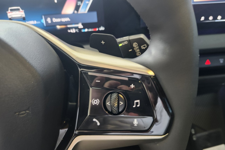 2025 BMW X3 - Image 16