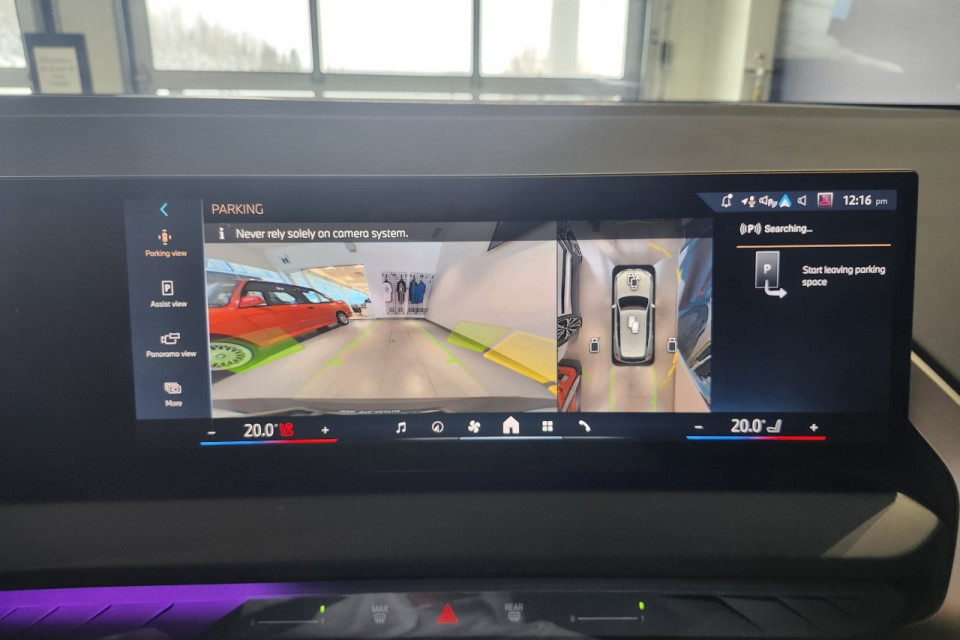 2025 BMW X3 - Image 18