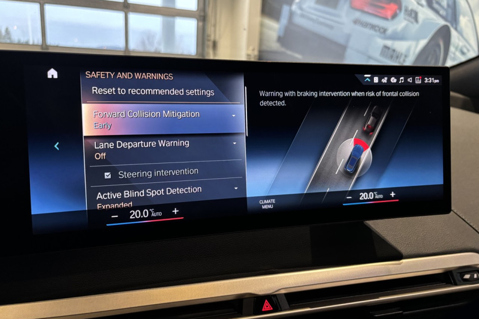 2023 BMW iX - Image 16