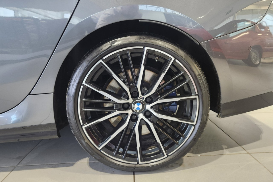 2021 BMW 2 Series - Image 3