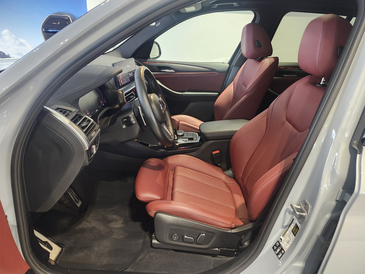 2024 BMW X3 - Image 12