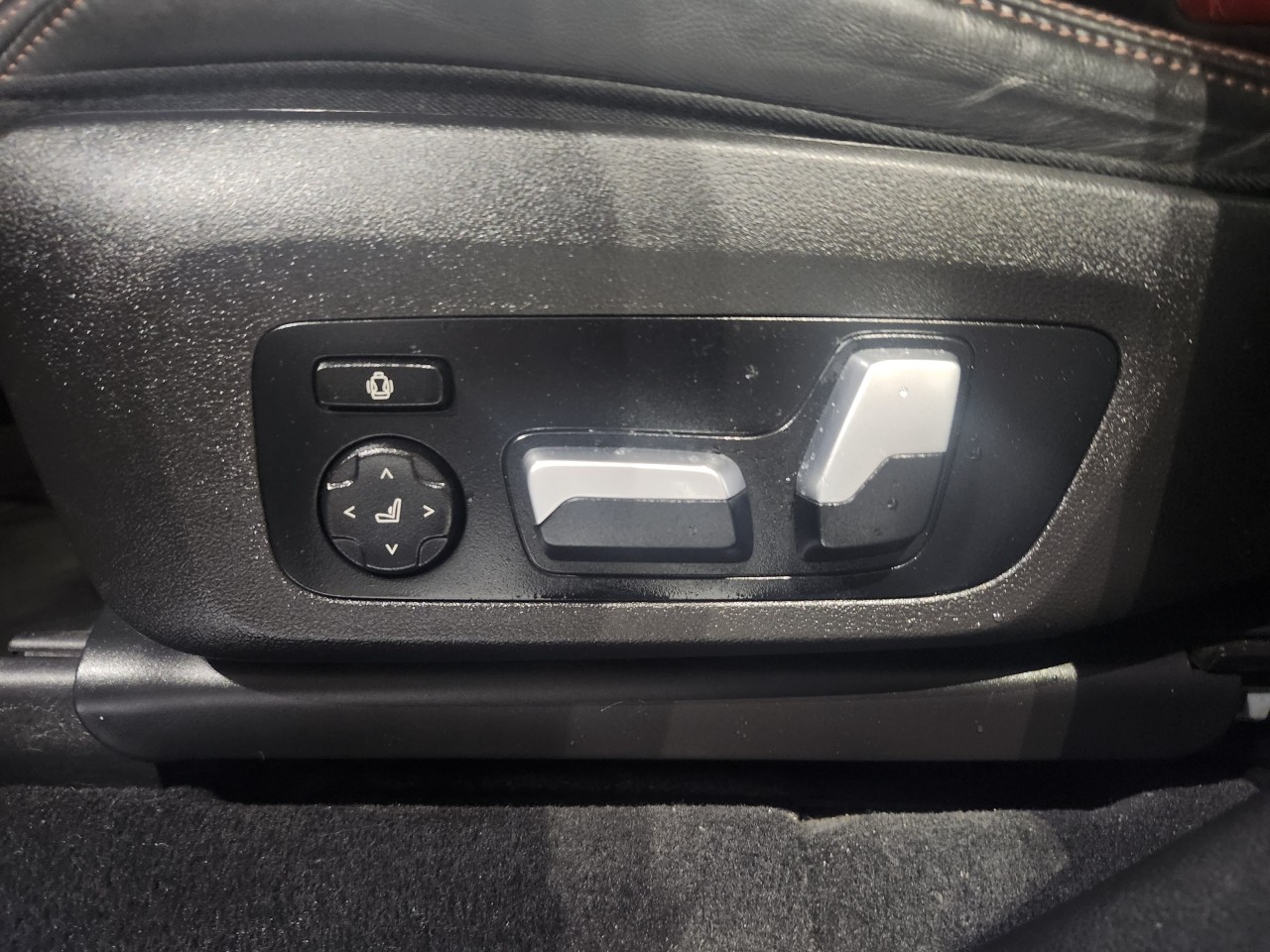 2023 BMW X3 - Image 14