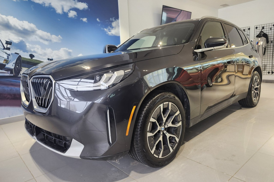 2025 BMW X3 - Image 1