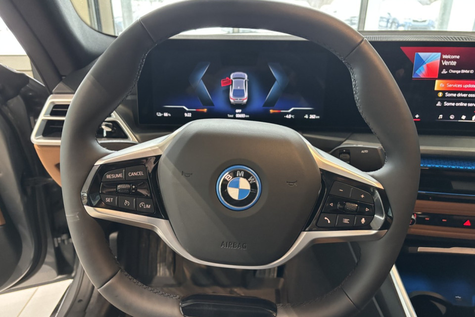 2025 BMW i4 - Image 16