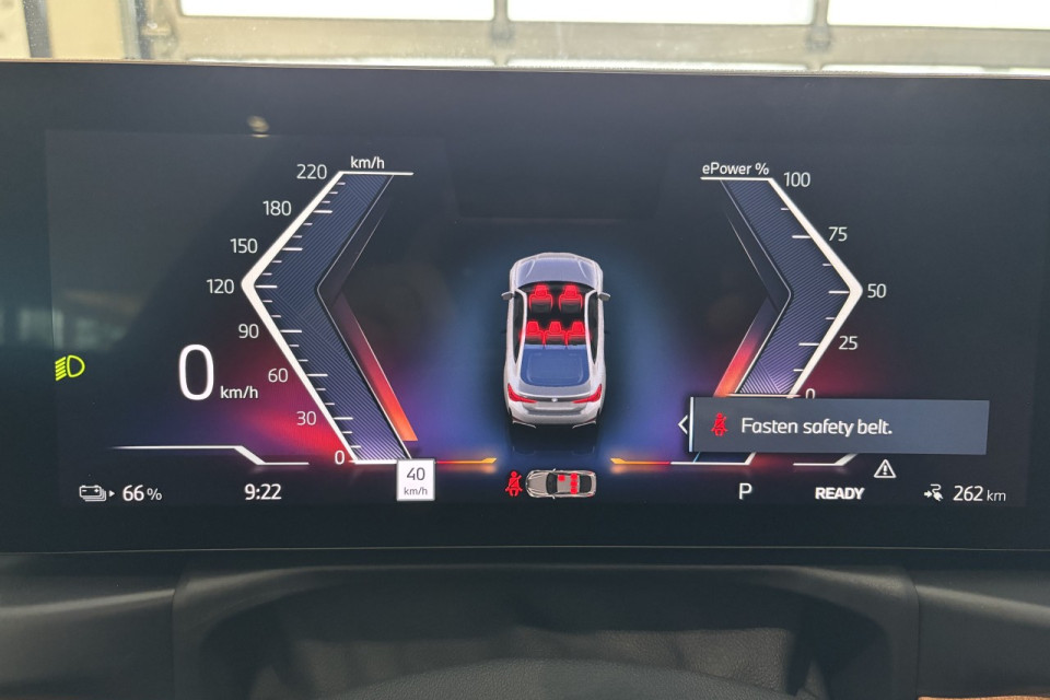 2025 BMW i4 - Image 19