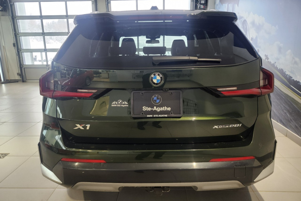 2023 BMW X1 - Image 4