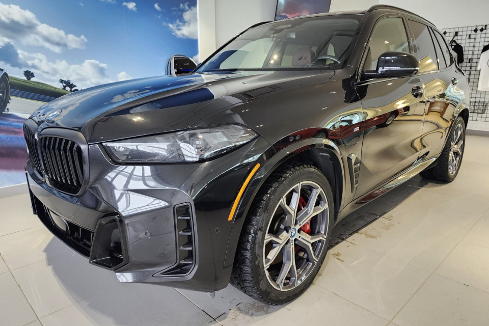 2024 BMW X5 - Image 1