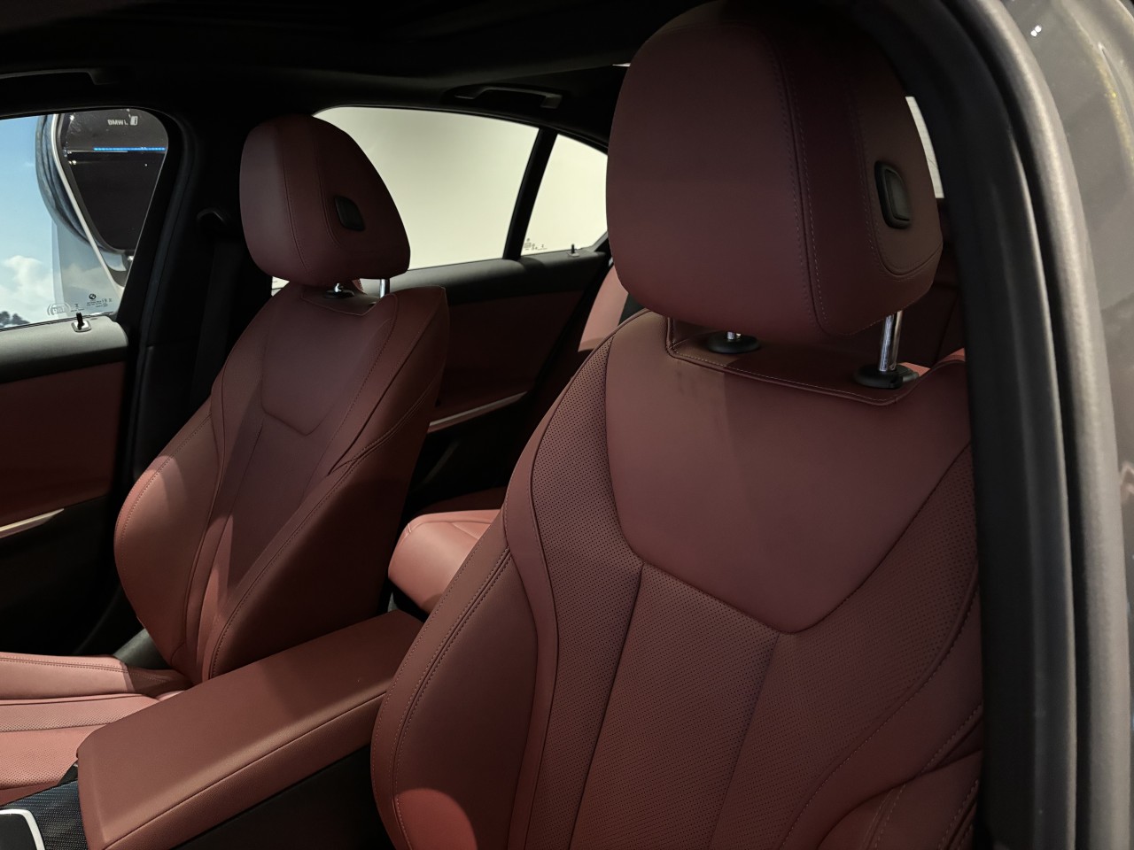 2024 BMW Série 3 - Image 13