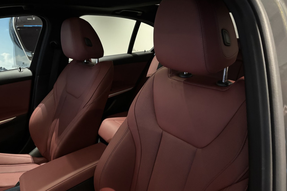 2024 BMW Série 3 - Image 13