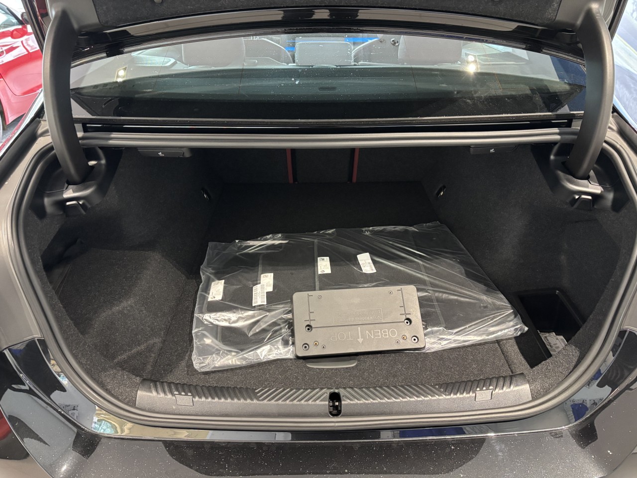 2026 BMW i5 - Image 7