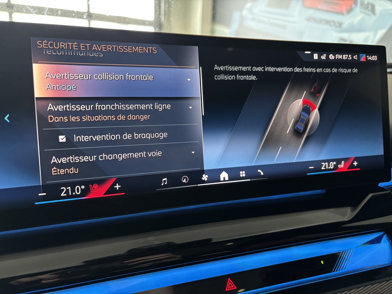 2026 BMW i5 - Image 20