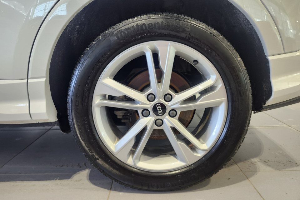 2021 Audi Q3 - Image 3