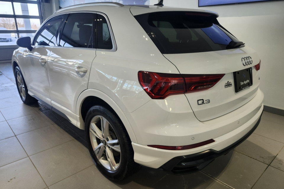 2021 Audi Q3 - Image 4