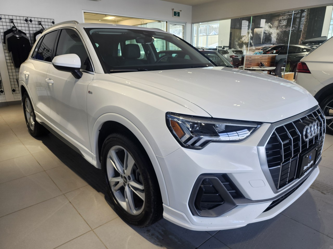 2021 Audi Q3 - Image 9